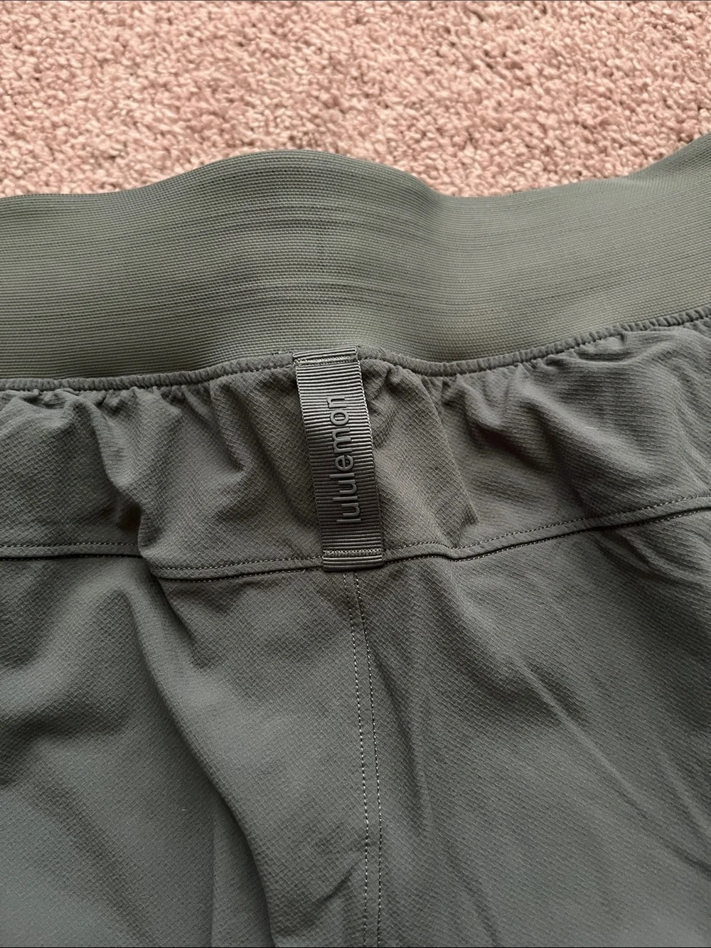 Lululemon green joggers